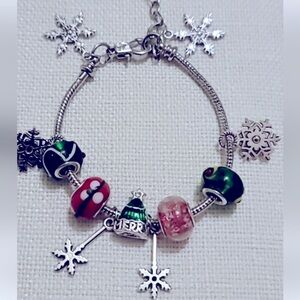 CUTE Snowflake Charm Bracelet Silver Red Green Euro Beads NEW Handmade